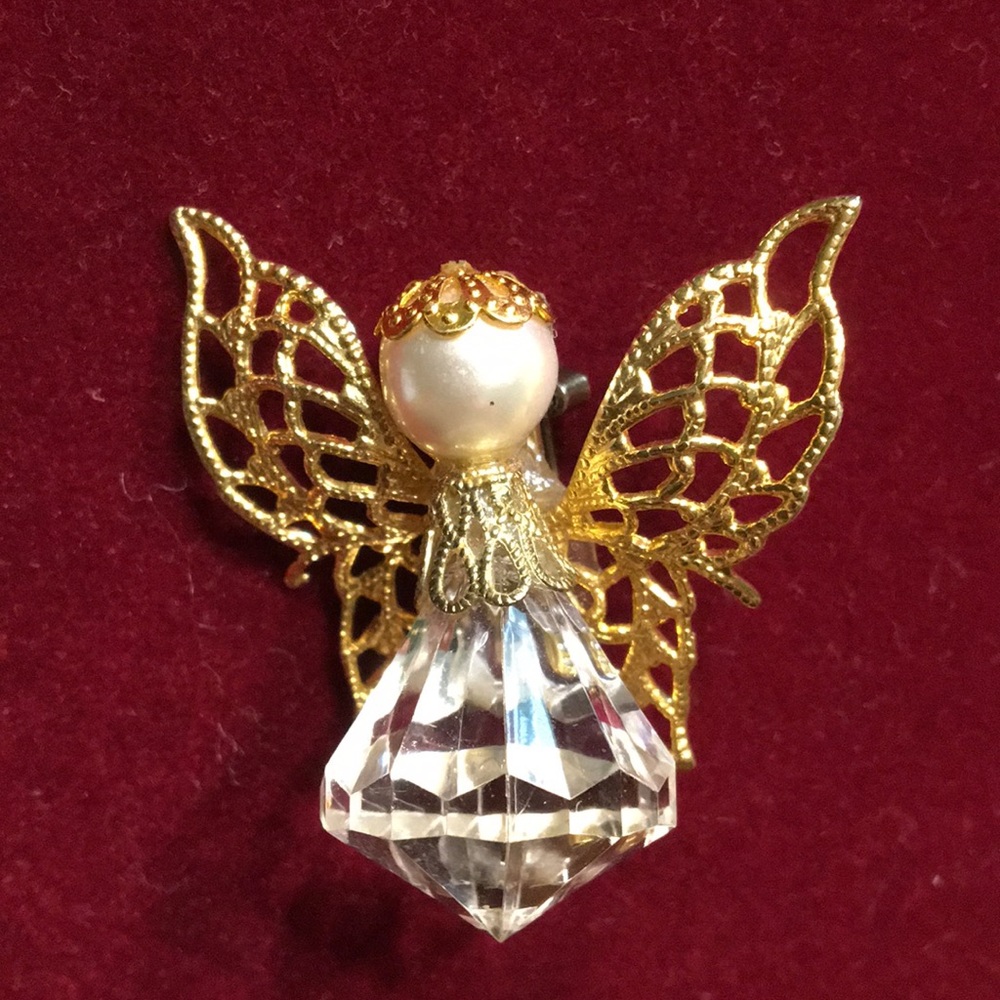 Angel Gold Wings Glass Body‎ Pearl Head Pin